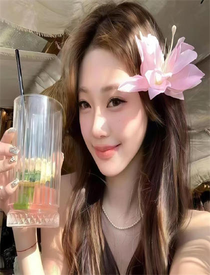 杨澜天下女人_鲜肉老师_强迫发现关系在线观看